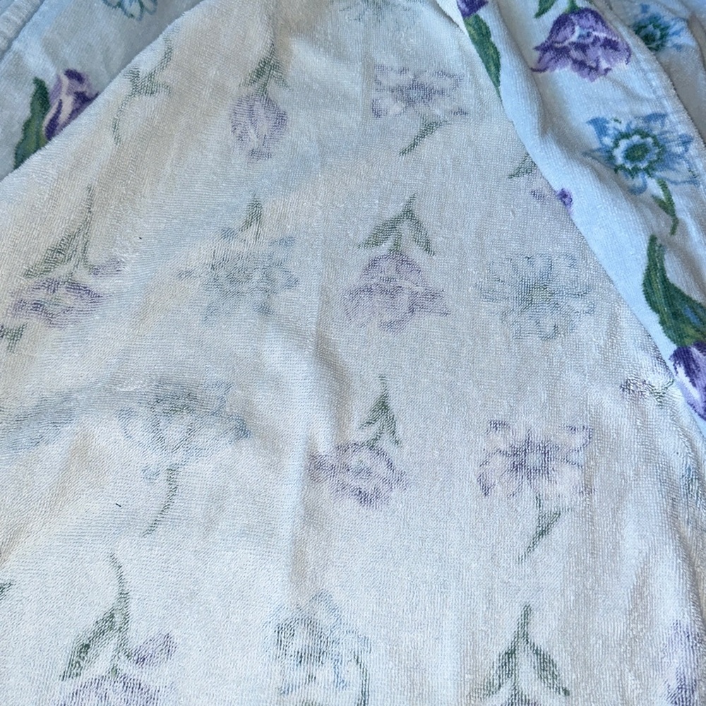 Floral Turkish terry cotton BathRobe - Picture 4 of 11
